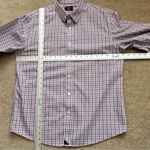 UntuckIt Wrinkle Free Long Sleeve Button Down Shirt - Picture 5 of 7
